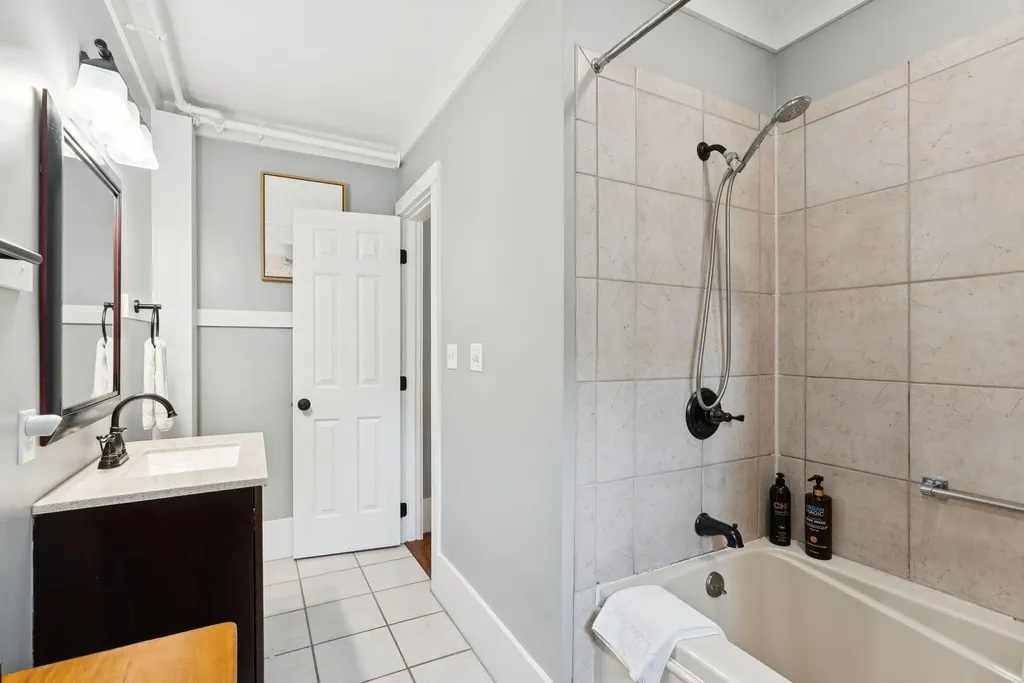 61 Fletcher Street Kennebunk ME 04043