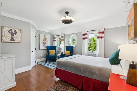 61 Fletcher Street Kennebunk ME 04043