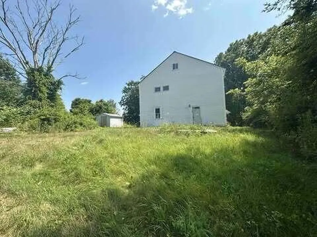 106 Eugley Hill Road Nobleboro ME 04555