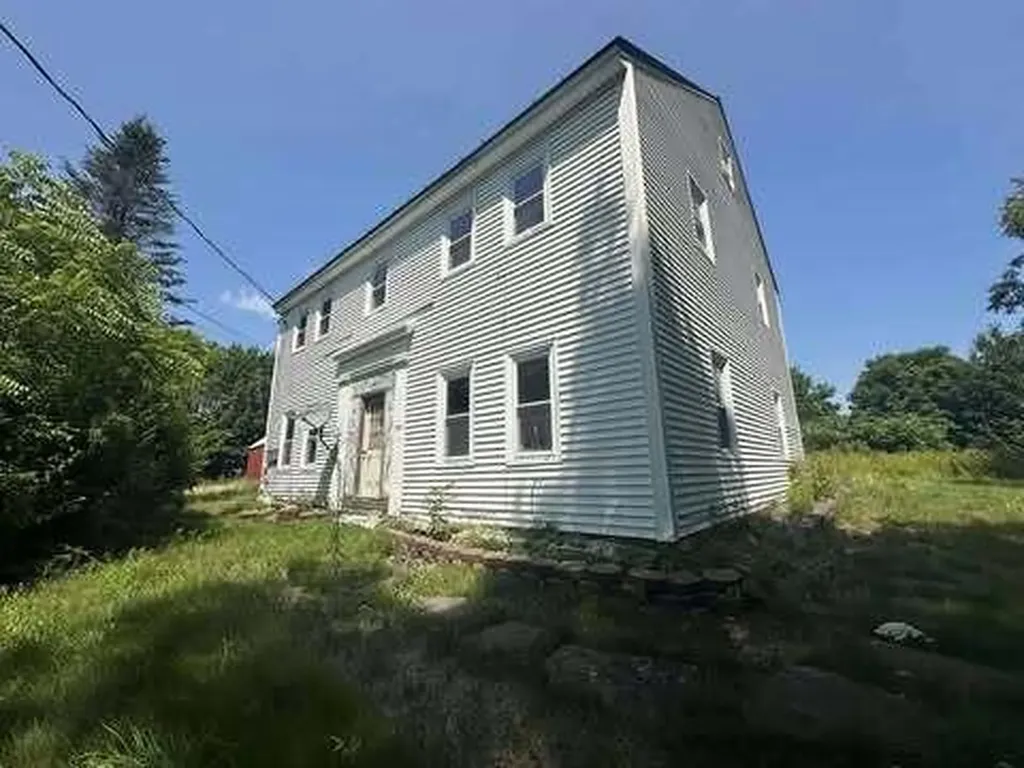 106 Eugley Hill Road Nobleboro ME 04555