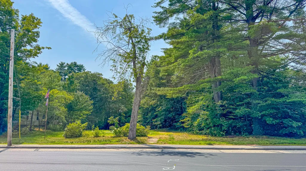 67 Portland Road Bridgton ME 04009