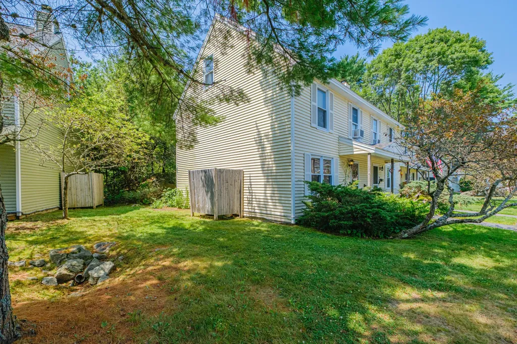 51 Pine Hill Drive Bath ME 04530