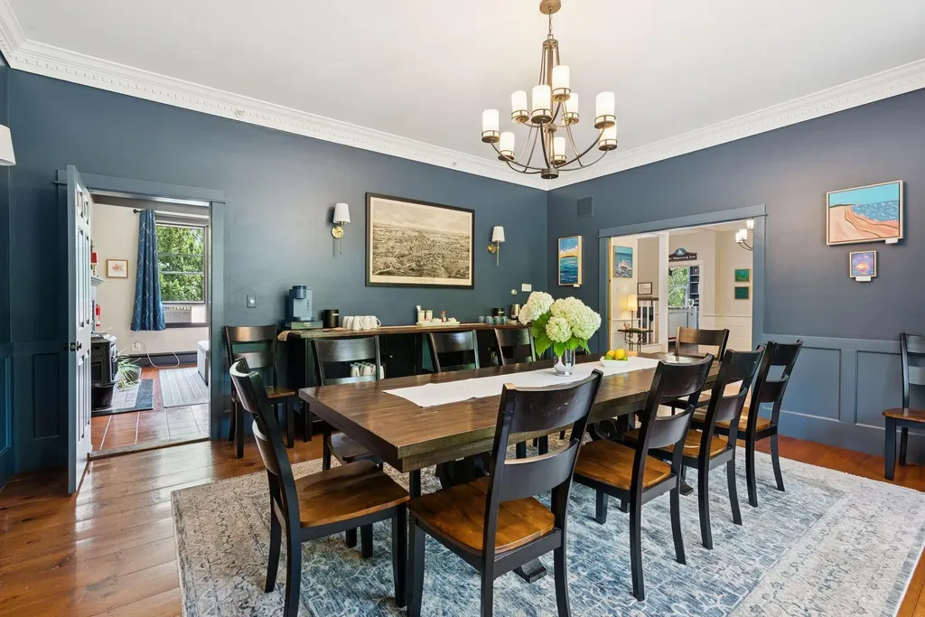 61 Fletcher Street Kennebunk ME 04043