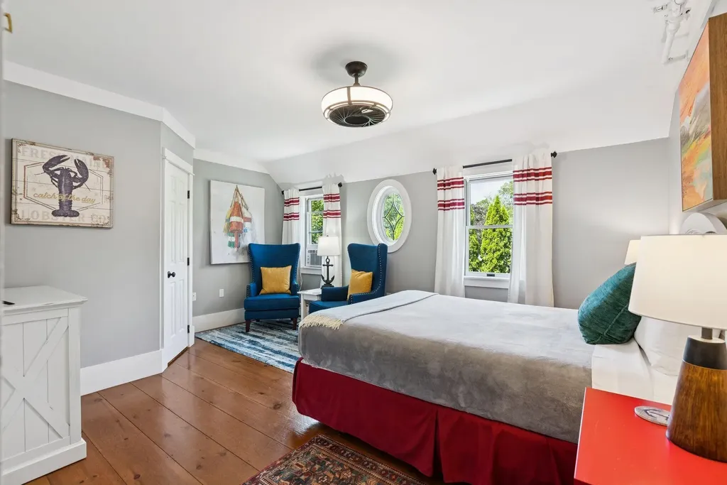 61 Fletcher Street Kennebunk ME 04043