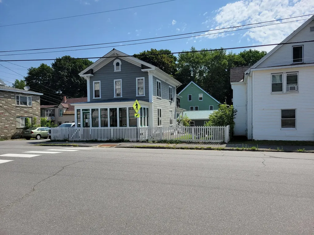 25 Washington Street Augusta ME 04330