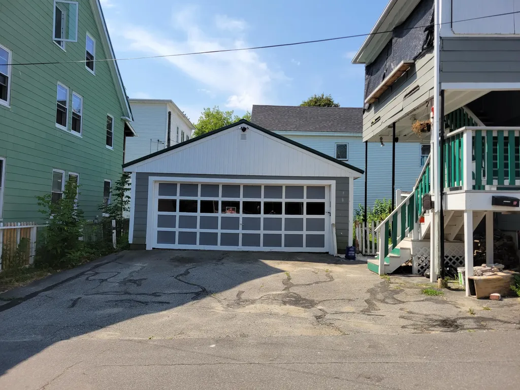 25 Washington Street Augusta ME 04330