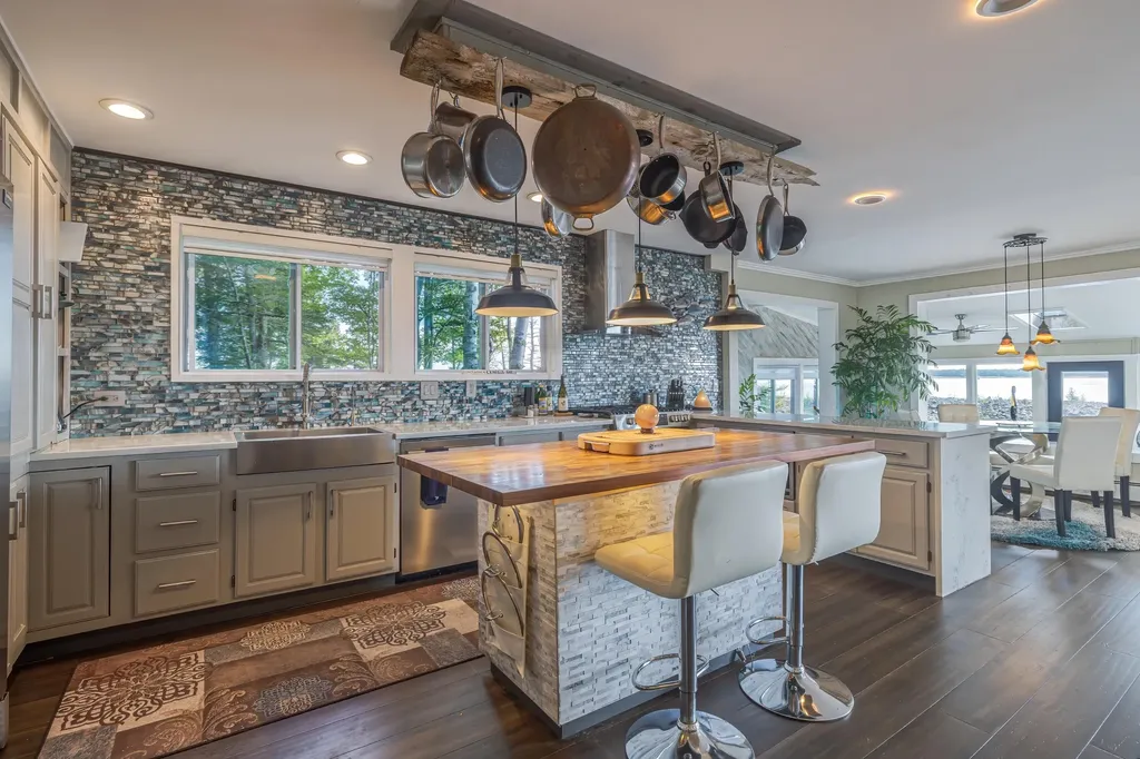 199 Paul Bunyan Road Gouldsboro ME 04607