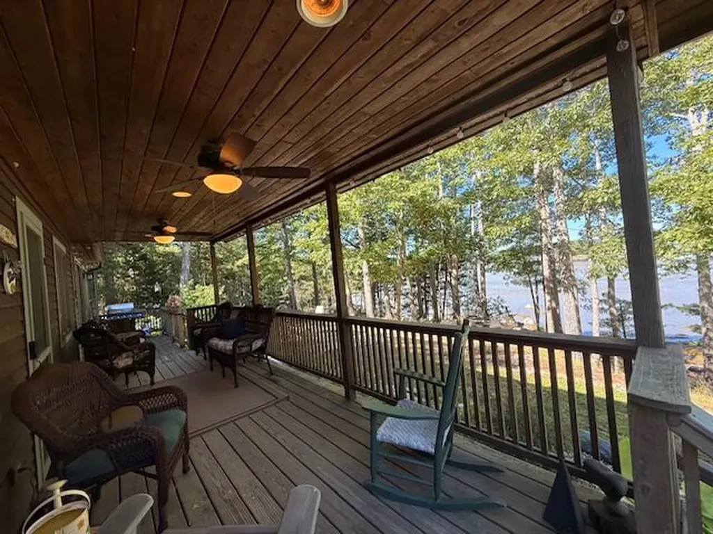 19 Bridges Point Road Penobscot ME 04476