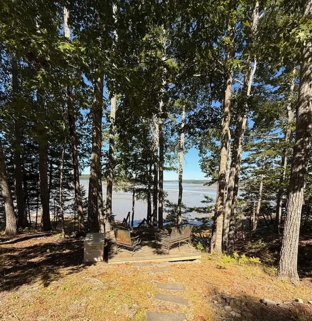 19 Bridges Point Road Penobscot ME 04476