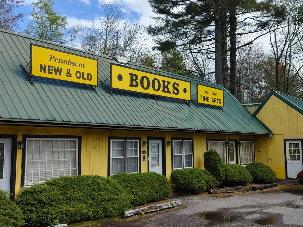 164 W Main Street Searsport ME 04974