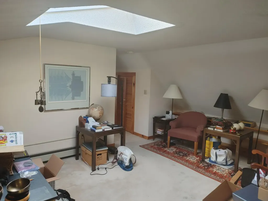 164 W Main Street Searsport ME 04974