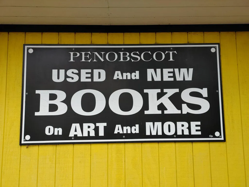 164 W Main Street Searsport ME 04974