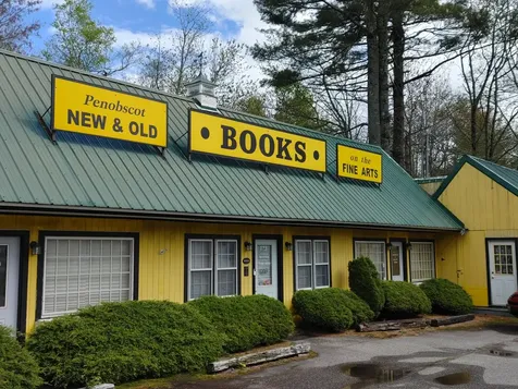 164 W Main Street Searsport ME 04974