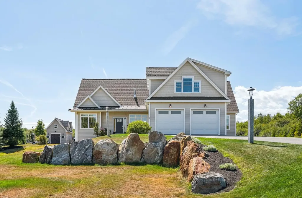 58 Goldenrod Lane North Yarmouth ME 04097