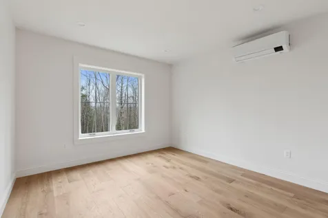 64 & 66 Oaken Ridge North Yarmouth ME 04097