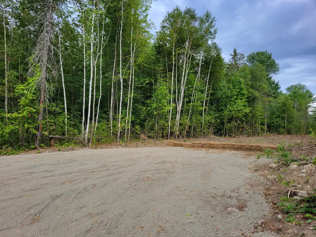 1443 North Road Mount Vernon ME 04352