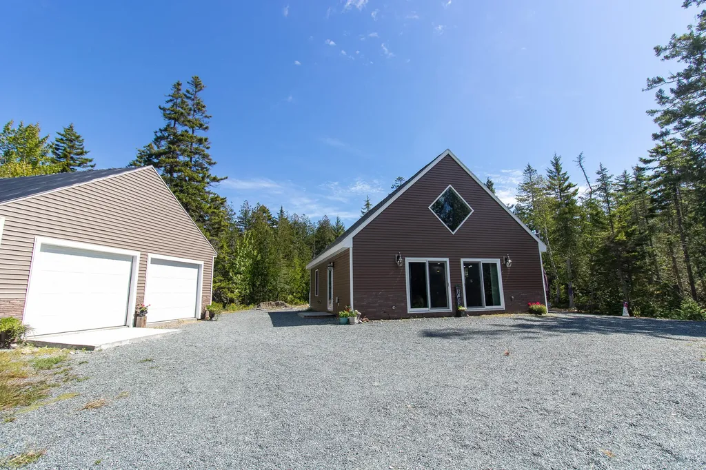 454 Summer Harbor Road Winter Harbor ME 04693
