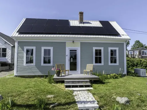 41 Washington Street Lubec ME 04652
