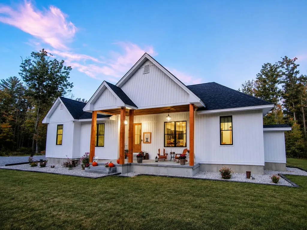 96 Ledgewood Lane Brownfield ME 04010