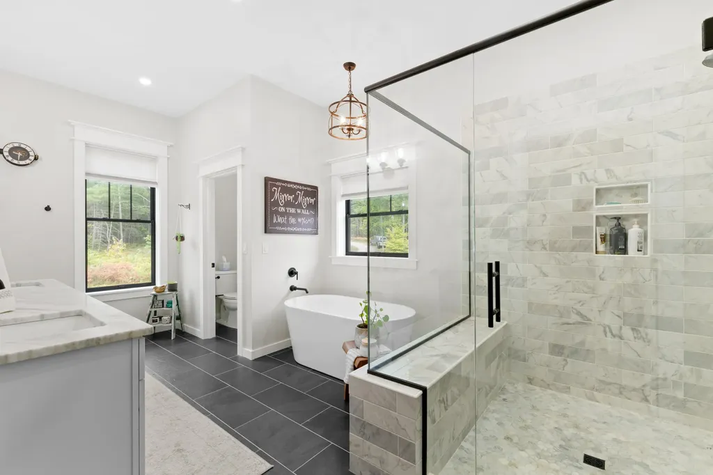 96 Ledgewood Lane Brownfield ME 04010