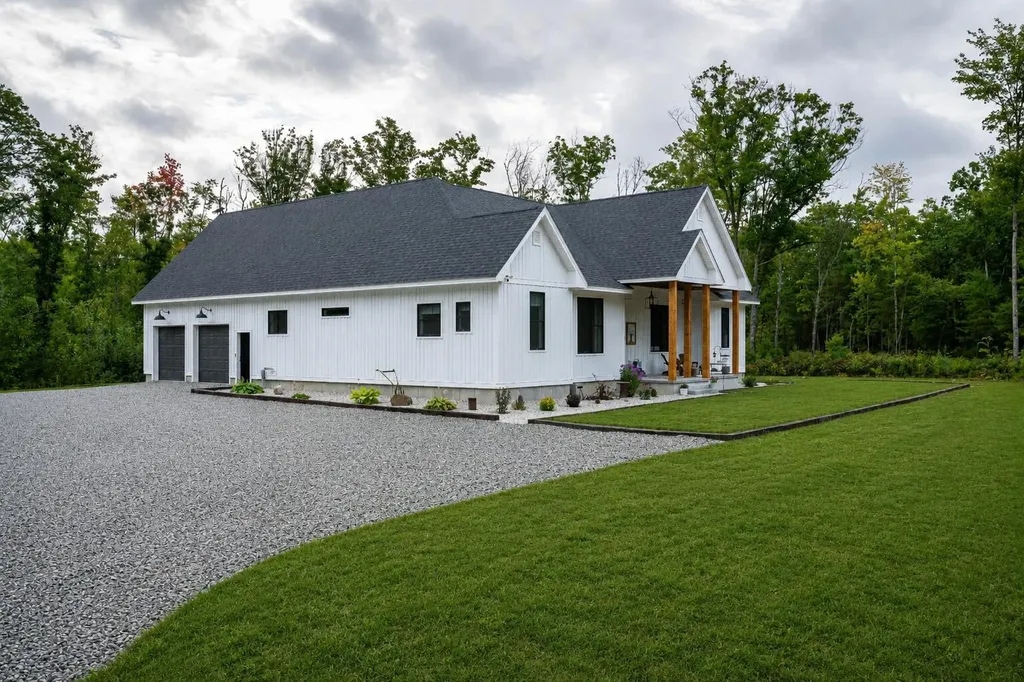 96 Ledgewood Lane Brownfield ME 04010