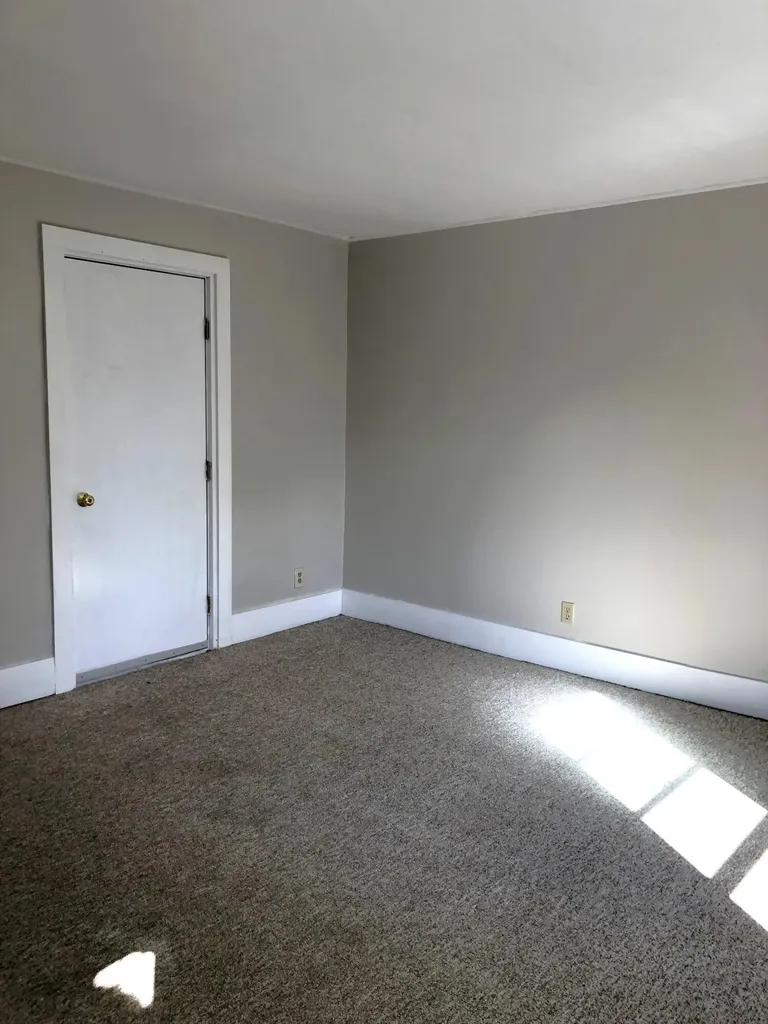 4 Chestnut Street Rockland ME 04841