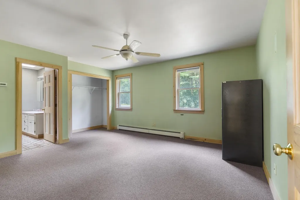 4 Shamrock Lane Damariscotta ME 04543