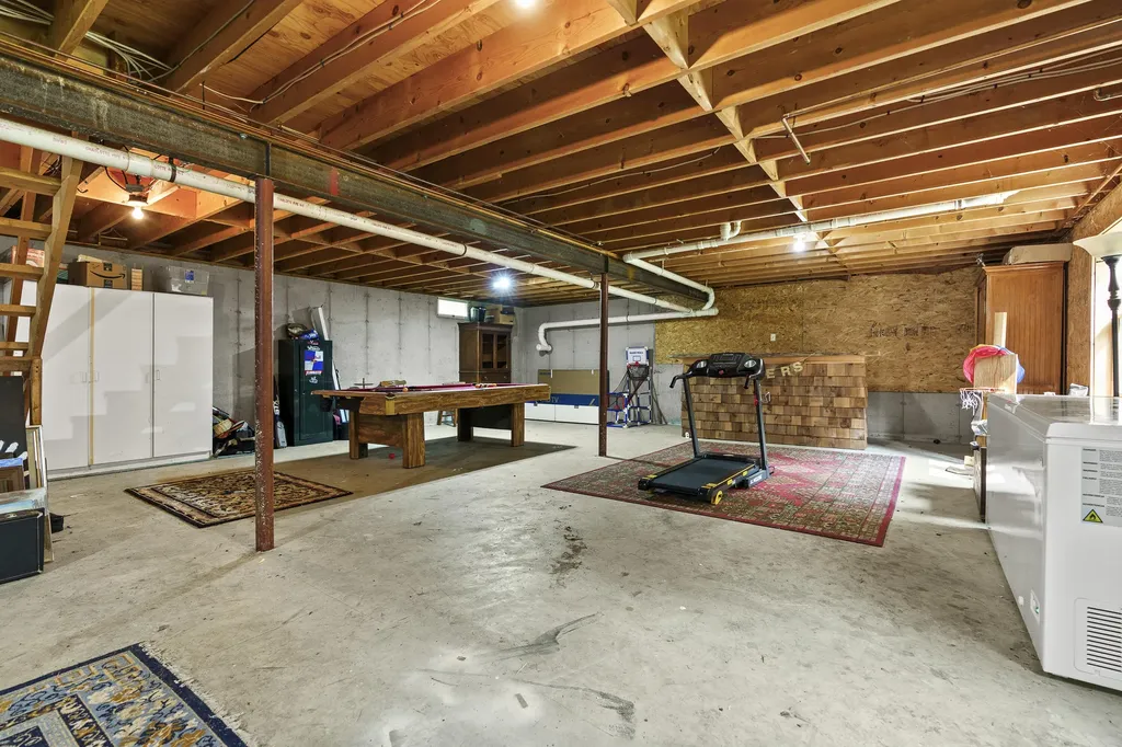 4 Shamrock Lane Damariscotta ME 04543