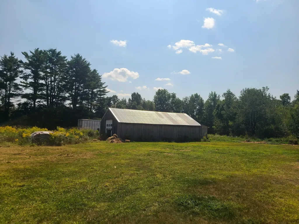 24 Fickett Lane Solon ME 04979