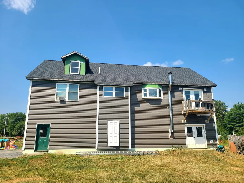 24 Fickett Lane Solon ME 04979