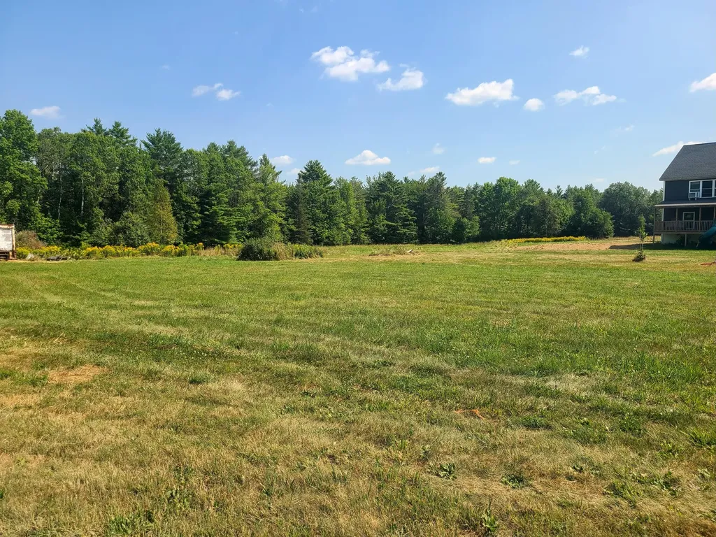 24 Fickett Lane Solon ME 04979
