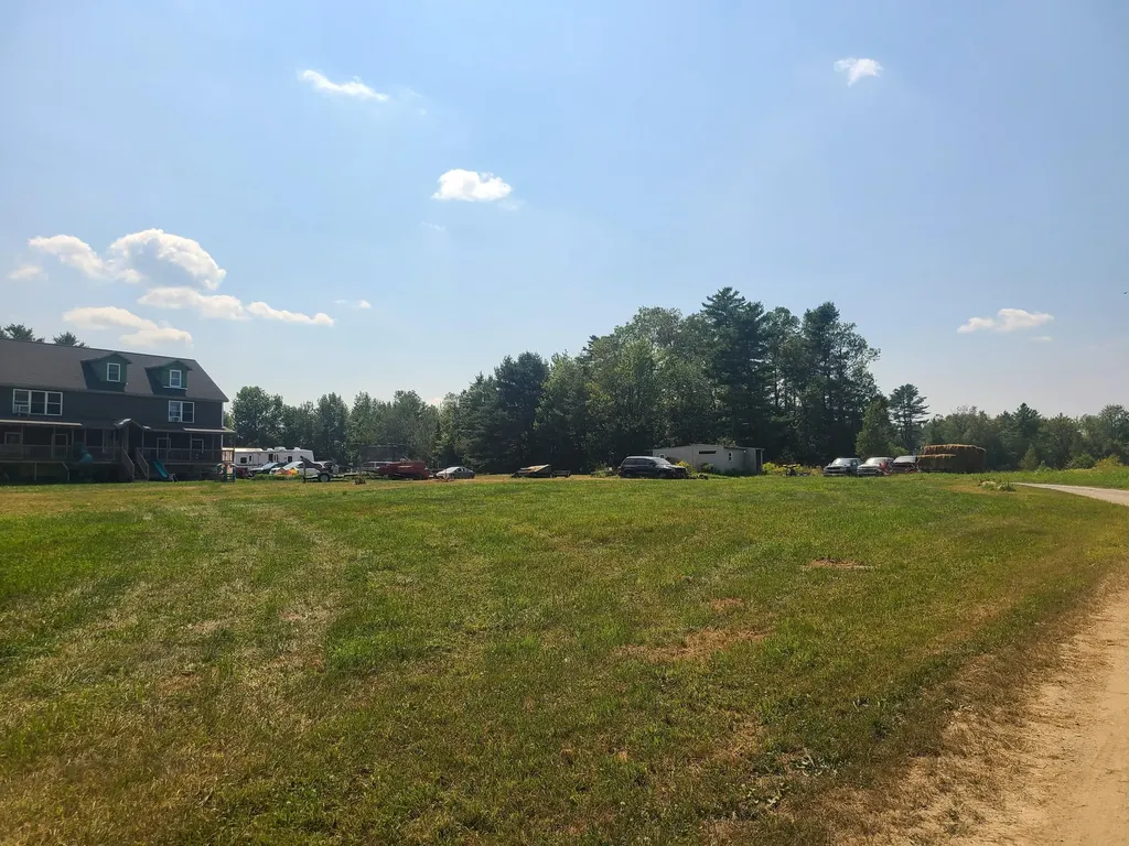 24 Fickett Lane Solon ME 04979