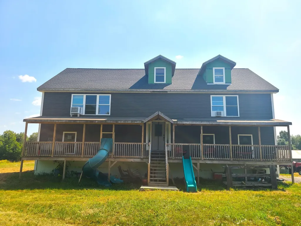 24 Fickett Lane Solon ME 04979