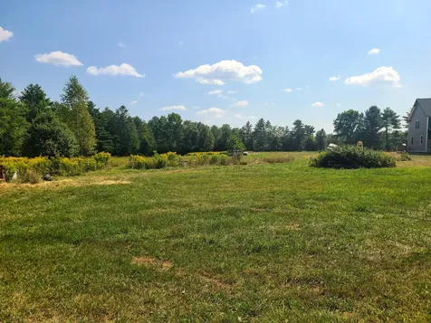 24 Fickett Lane Solon ME 04979