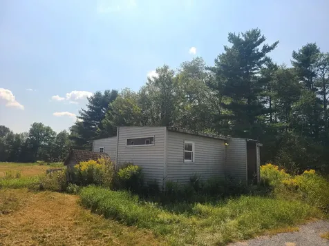 24 Fickett Lane Solon ME 04979
