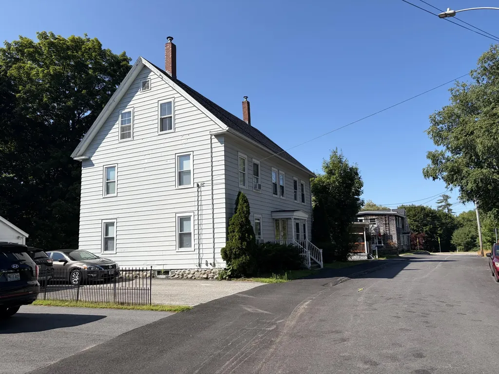 3 George Street Sanford ME 04083
