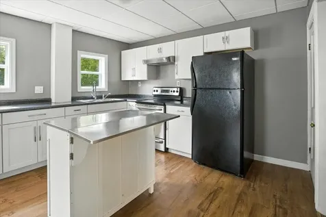 3 George Street Sanford ME 04083