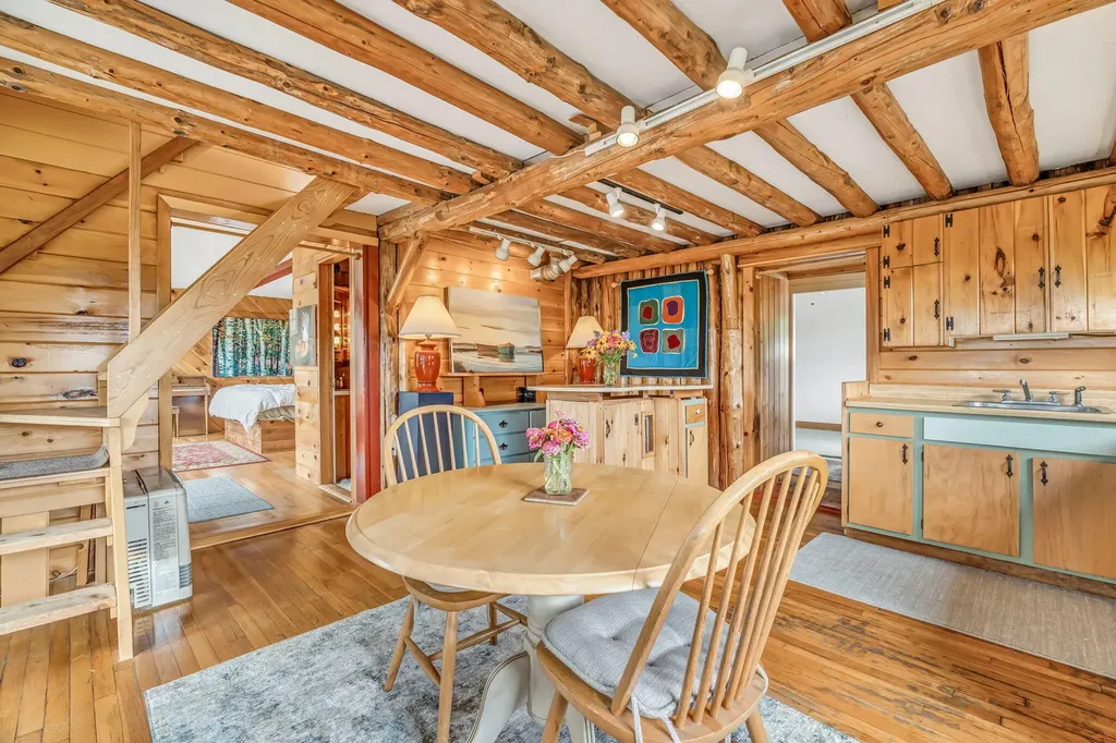 16 Anderson Road Vienna ME 04360