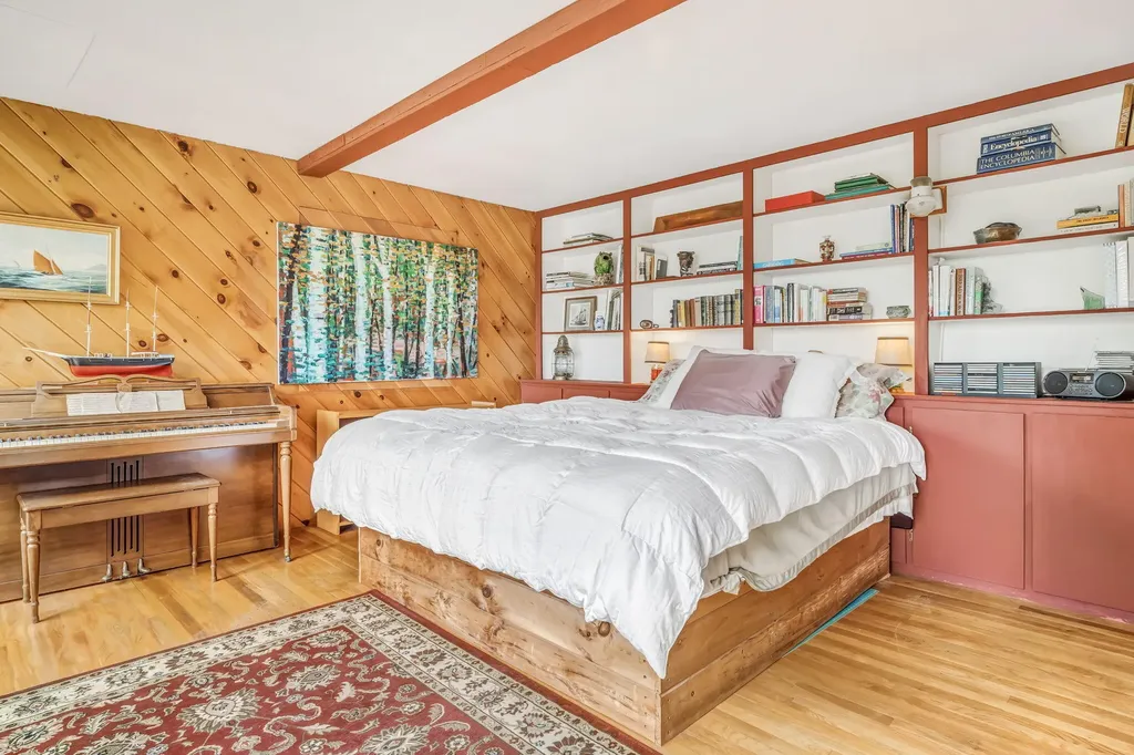 16 Anderson Road Vienna ME 04360