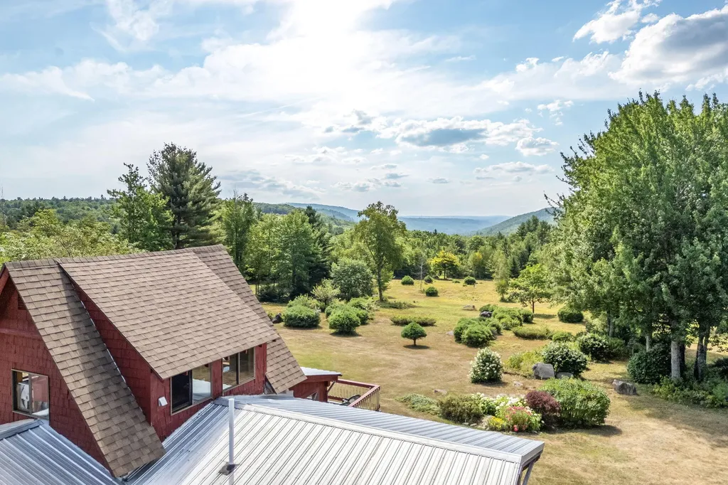 16 Anderson Road Vienna ME 04360