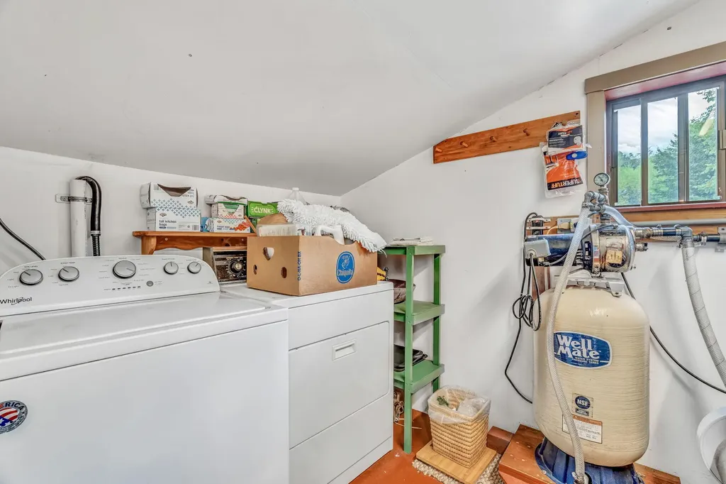 16 Anderson Road Vienna ME 04360