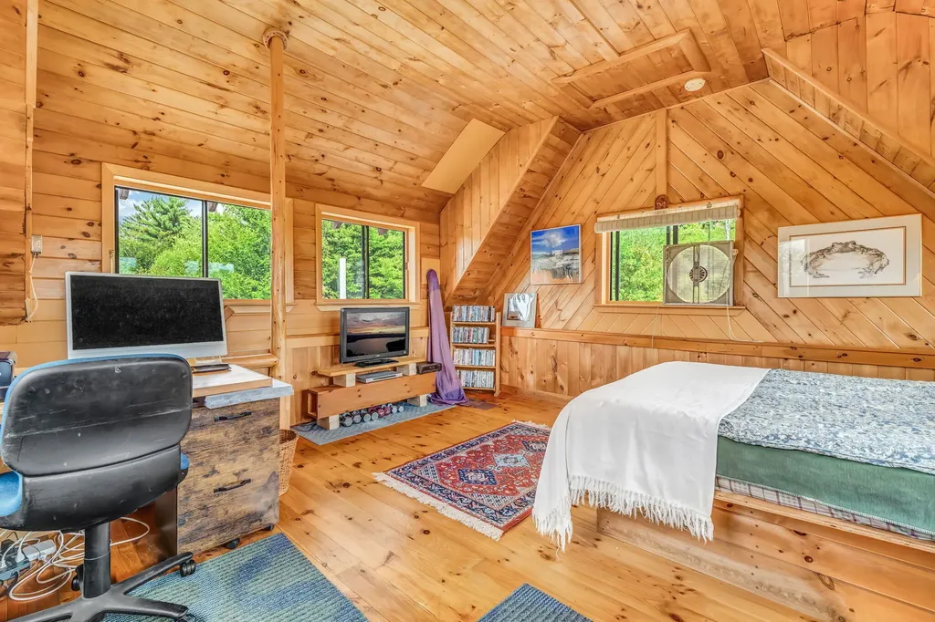 16 Anderson Road Vienna ME 04360