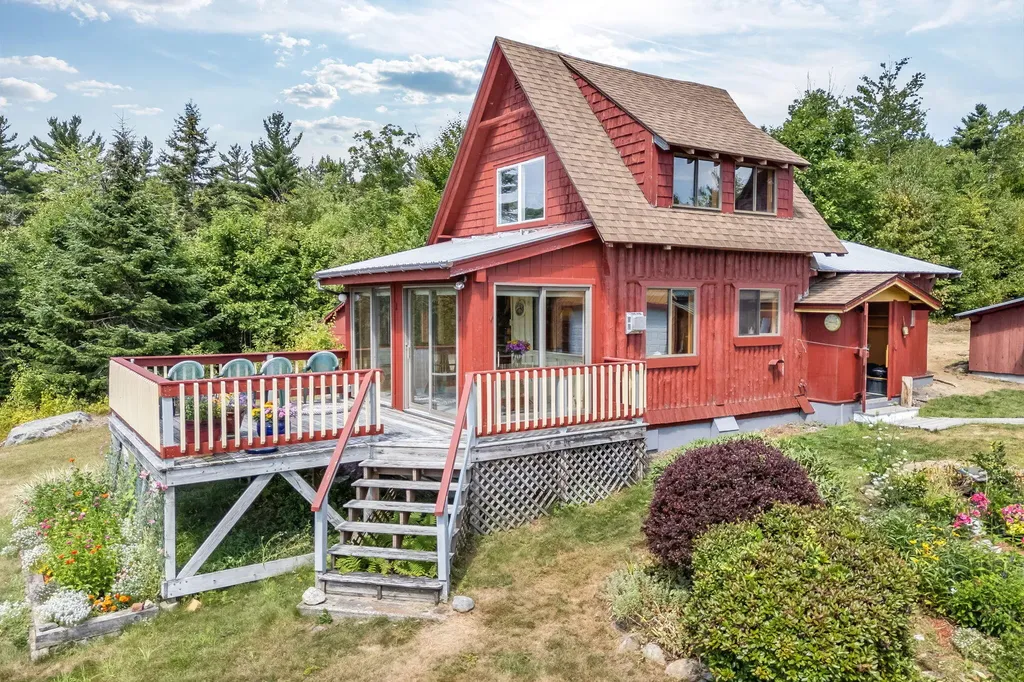 16 Anderson Road Vienna ME 04360