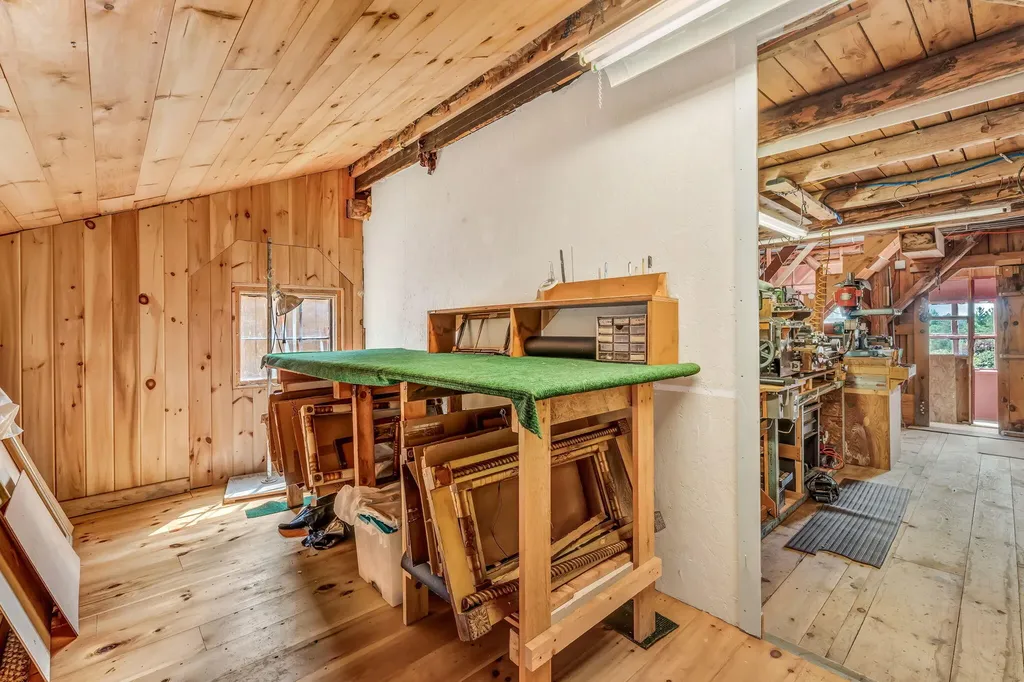 16 Anderson Road Vienna ME 04360