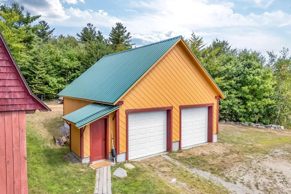 16 Anderson Road Vienna ME 04360