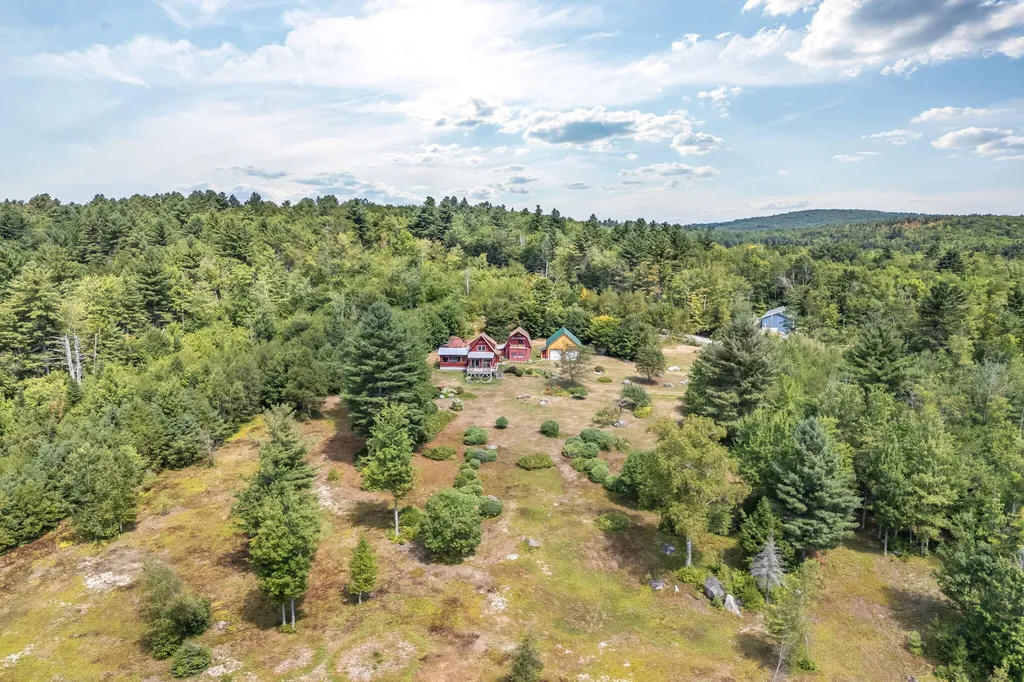 16 Anderson Road Vienna ME 04360