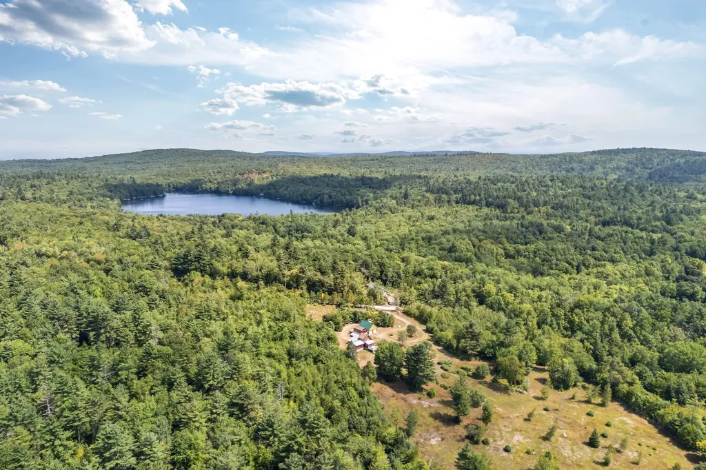 16 Anderson Road Vienna ME 04360