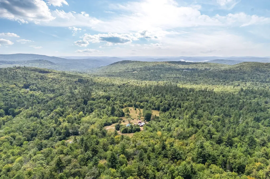 16 Anderson Road Vienna ME 04360