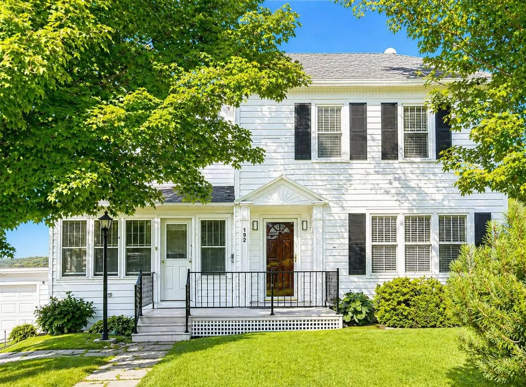 192 Main Street Van Buren ME 04785