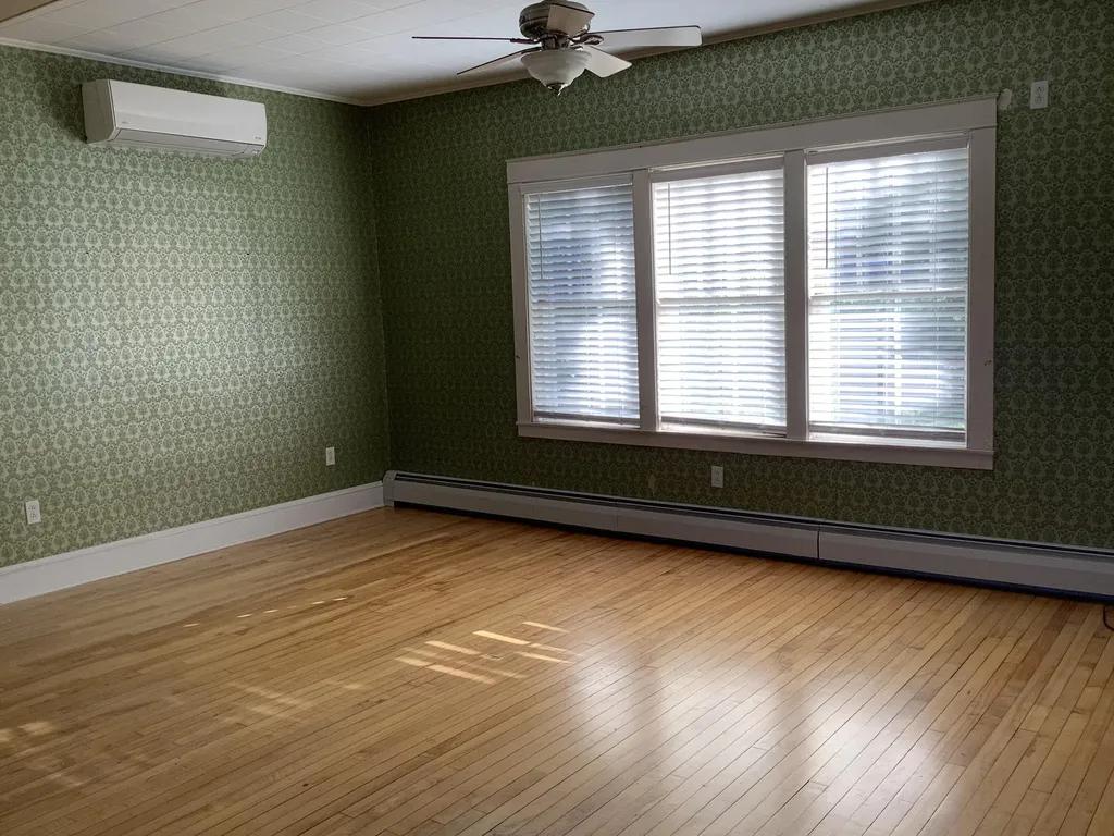 192 Main Street Van Buren ME 04785